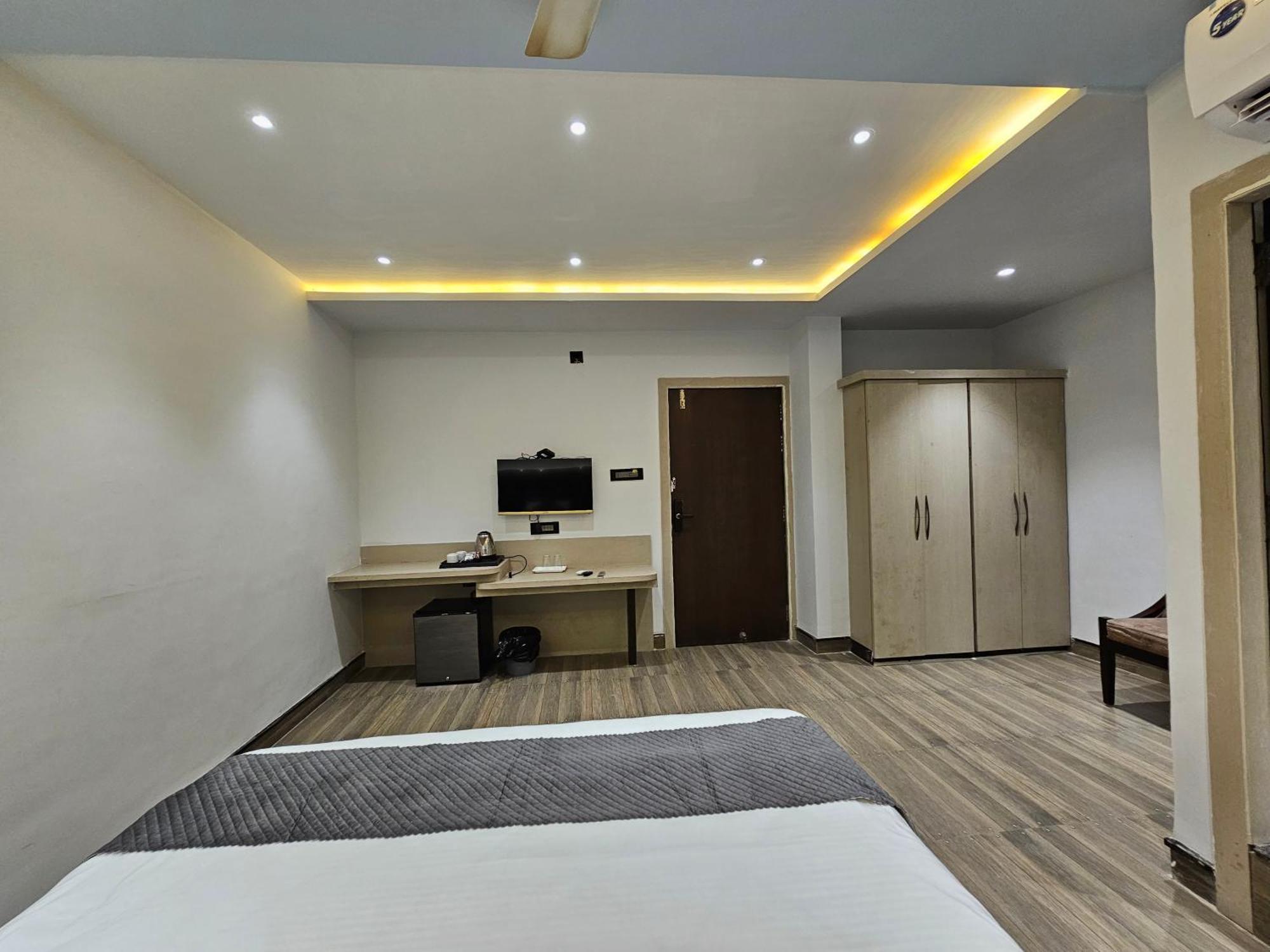 Hotel Mk Vivanta Gwalior Esterno foto